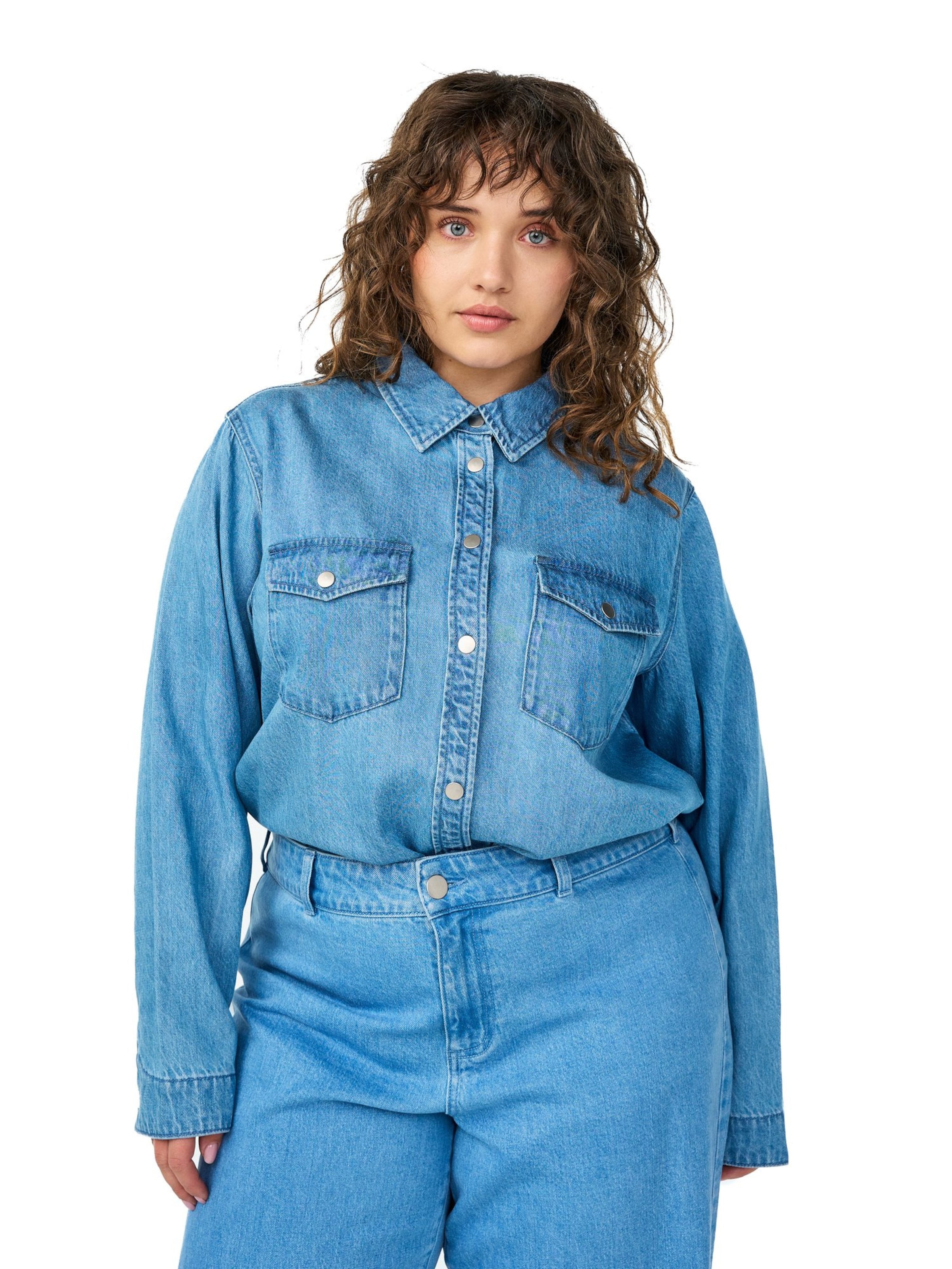 Zizzi Bluzka 'CADAMI' w kolorze niebieski: przód