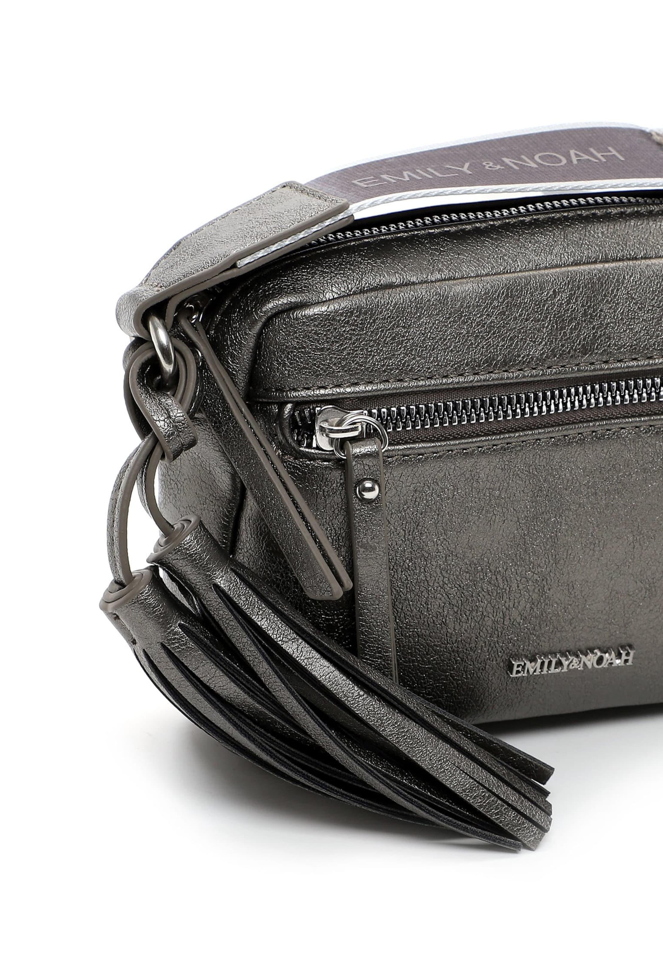 Borsa a tracolla ' E&N Belli ' di Emily & Noah in argento