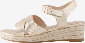Next Sandaalit värissä kulta: etupuoli