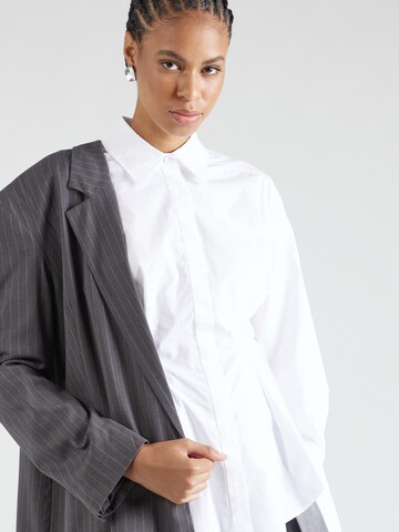 Camicia da donna 'SITI' di DRYKORN in bianco