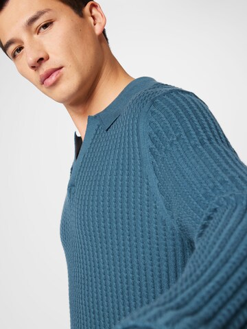 Abercrombie & Fitch Sweater in Blue