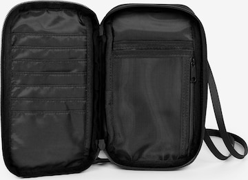 EASTPAK Crossbody Bag in Black