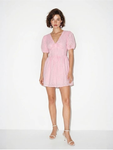 Abito di Bianco Lucci in rosa