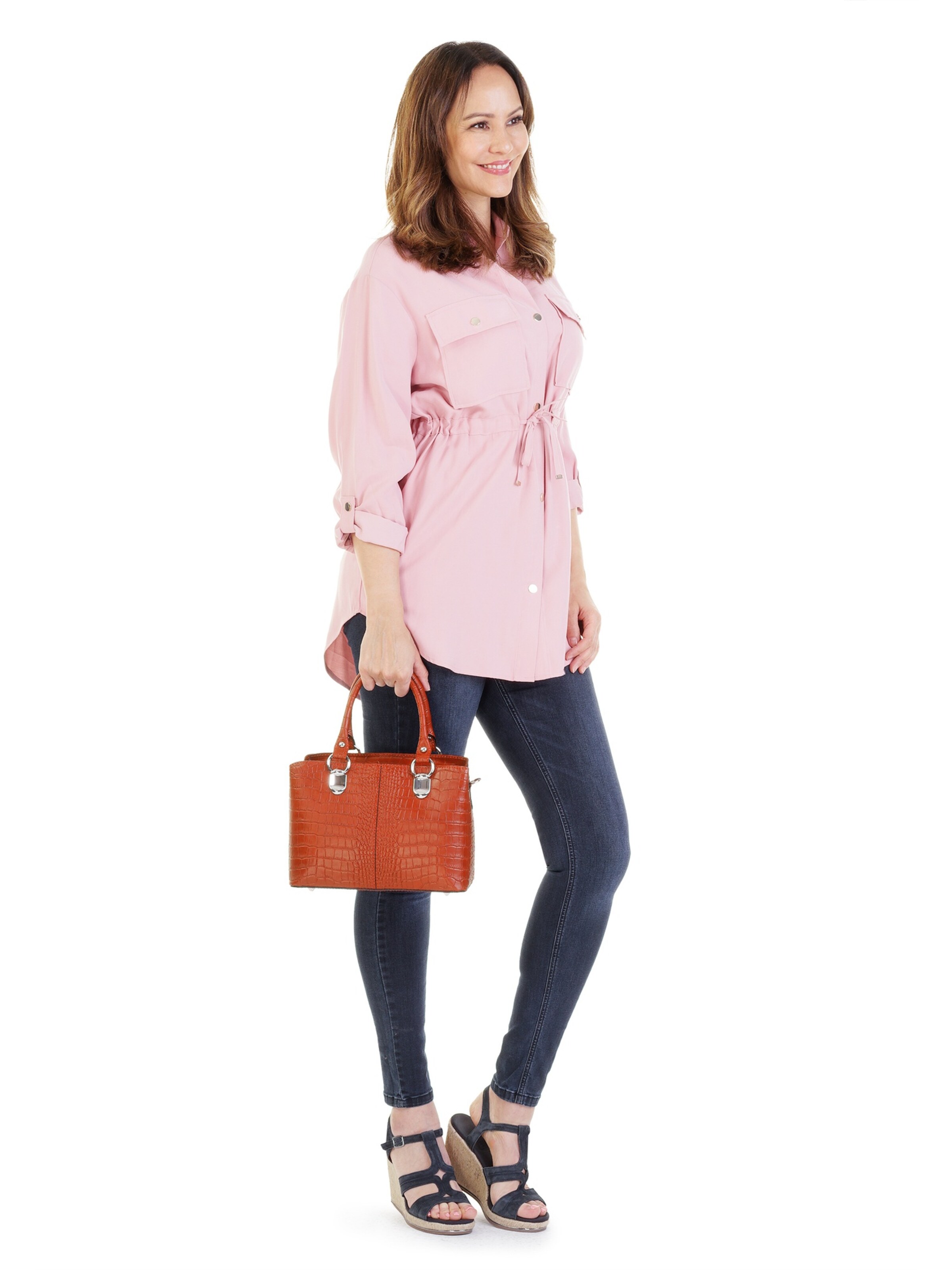 Cluty Crossbody Bag in Orange