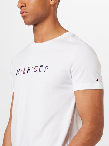 TOMMY HILFIGER T-Shirt in Weiß