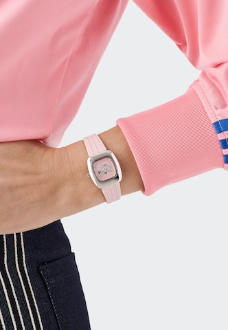 ADIDAS ORIGINALS Analoguhr in Pink: Vorderseite