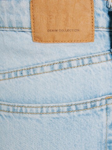 Bershka Regular Jeans in Blue