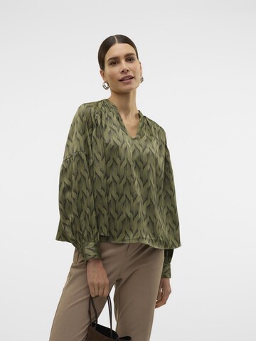VERO MODA Bluse 'LIVIA' i grøn