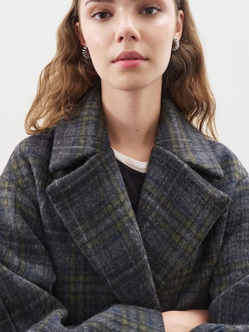 MANUKA Winter Jacket in Grey