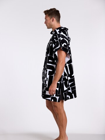 wavebreaker Swim Trunks in Black