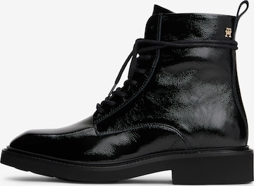 TOMMY HILFIGER - Botines con cordones en negro: frente