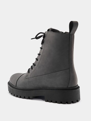 Pull&Bear Schnürboots in Grau