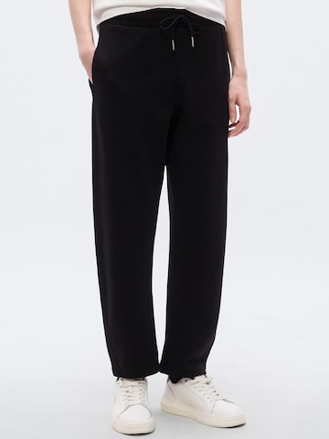 Calvin Klein Jeans Свободный крой Штаны в Черный: спереди