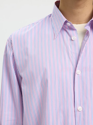 SELECTED Comfort fit Button Up Shirt in Pink