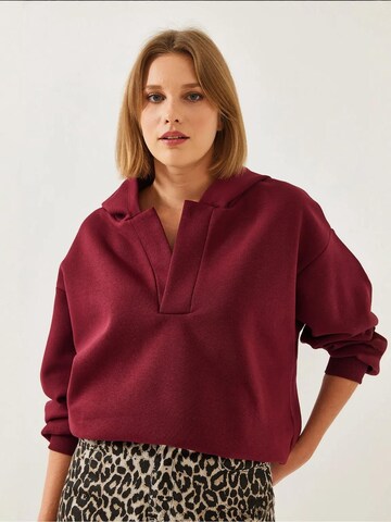 Bianco Lucci Sweatshirt in Rood: voorkant
