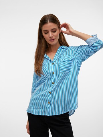 VERO MODA Blouse 'BUMPY' in Blauw