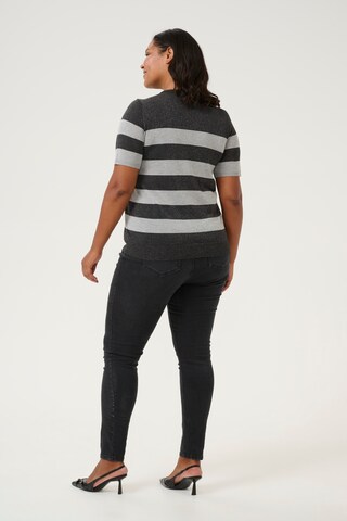 KAFFE CURVE - Jersey 'Ankia' en gris