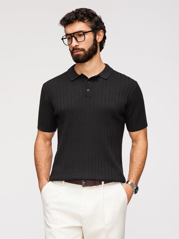Ombre Poloshirt in Schwarz: Vorderseite
