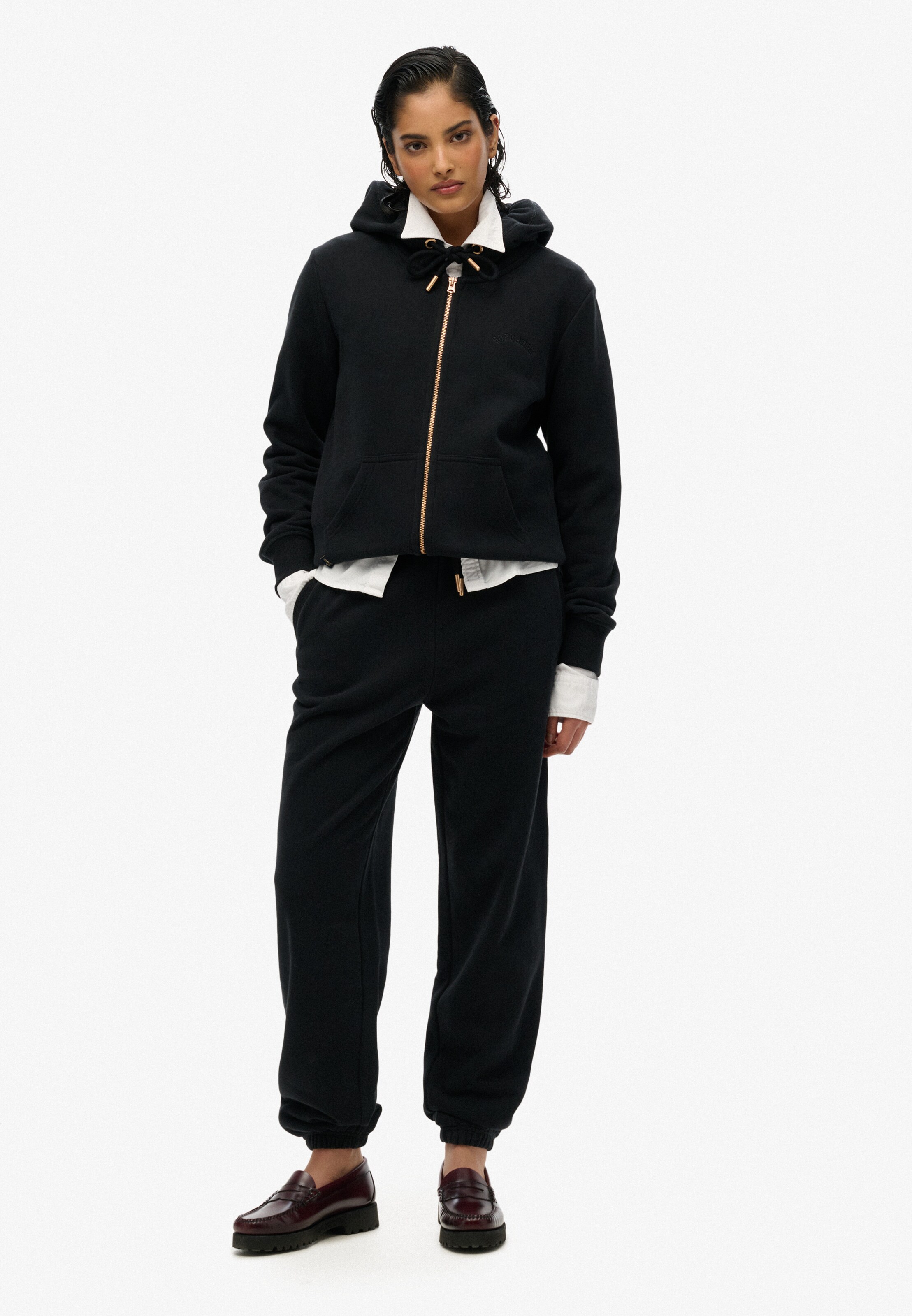 Superdry Dressipluus 'Essential', värv must