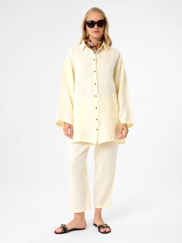 DIMI Blouse in Beige: front