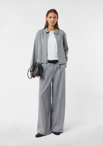 Regular Pantalon COMMA en gris