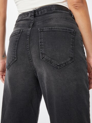 LTB Tapered Jeans 'Sofia' in Zwart