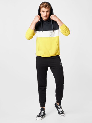 Sweat-shirt 'KingAK' Alife and Kickin en jaune