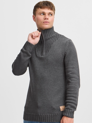 Pull-over 'Petro' !Solid en gris