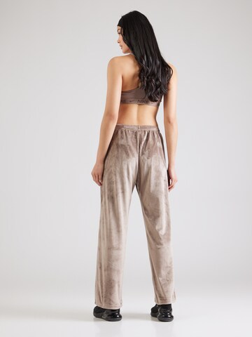 Nike Sportswear Loosefit Byxa i brun