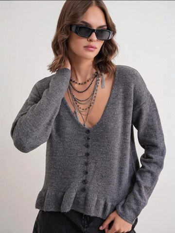 Pullover di MixRay in grigio: frontale