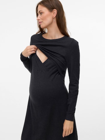 pelēks MAMALICIOUS Adīta kleita 'MLMONICA JUNE'