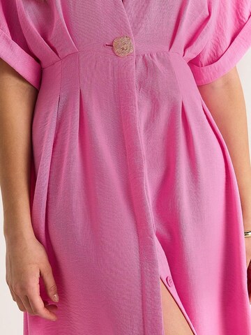 Abito di Bianco Lucci in rosa