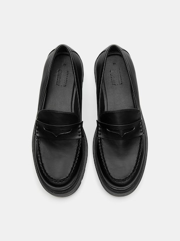 Pull&Bear Slipper in Schwarz
