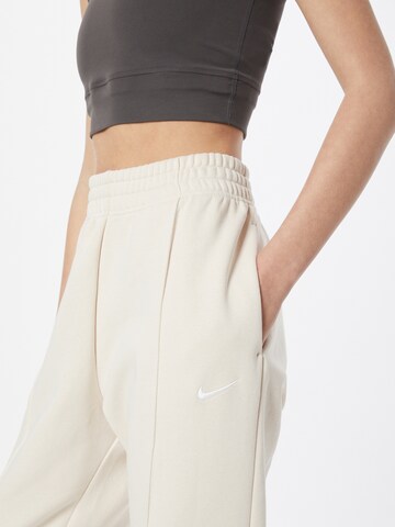 Nike Sportswear Широка кройка Панталон в бяло