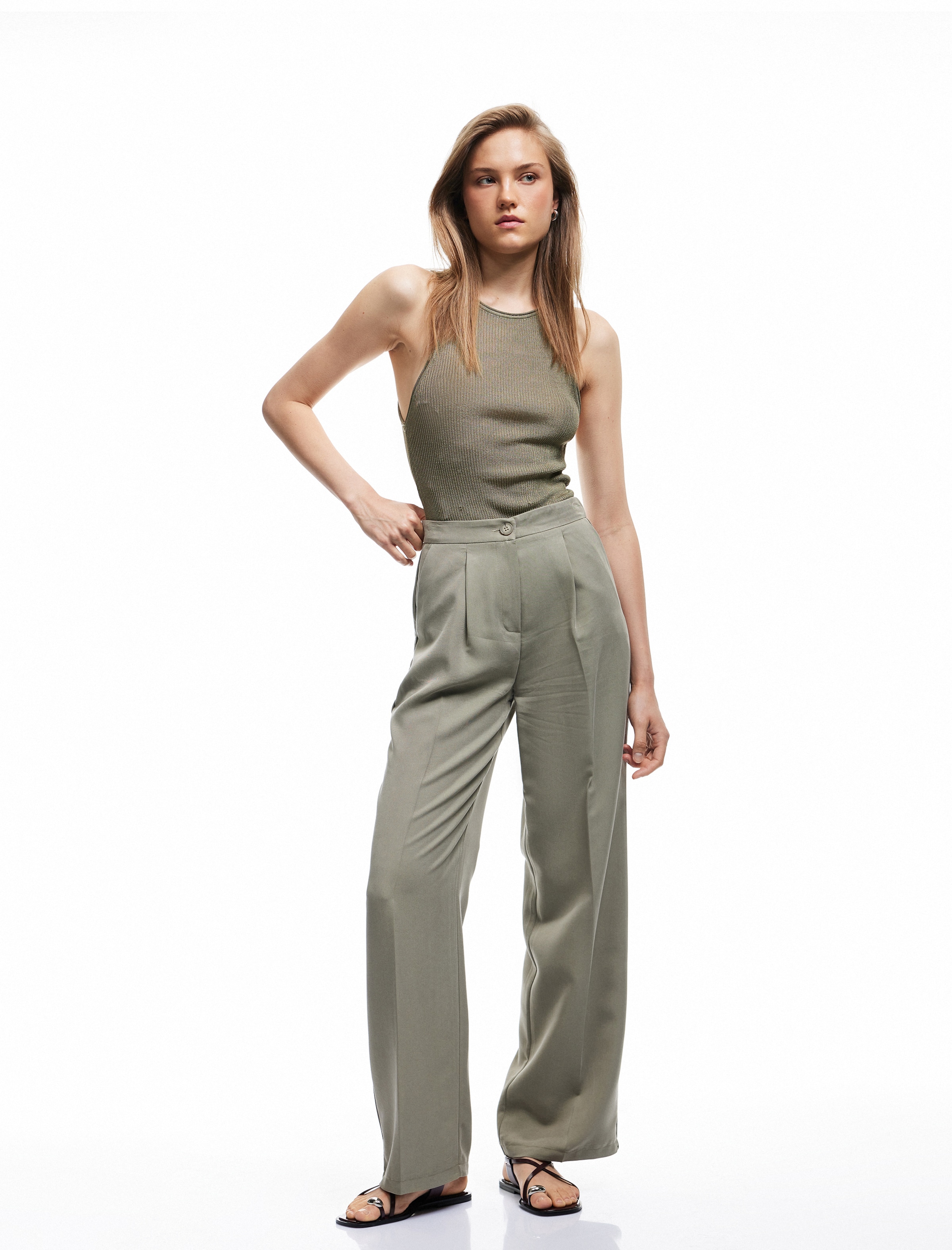 Koton Wide leg Trousers with creases in Green