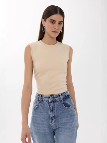 Top di Hiccup in beige