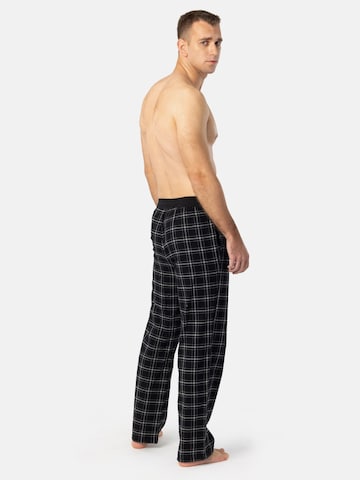 Pantaloncini da pigiama 'Pantoneclo Men’s Night Wear Long Pajama' di PANTONECLO in nero