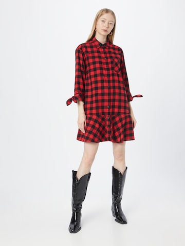 GAP Shirt Dress in Red: front