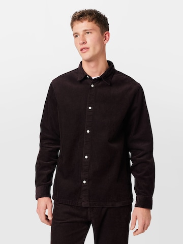 WEEKDAY Regular fit Button Up Shirt in Brown: front
