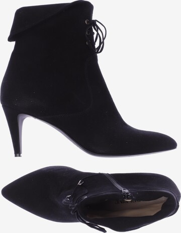 Madeleine Dress Boots in 41 in Black: front