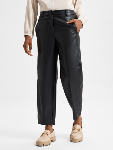 OPUS Loosefit Broek ' Maruto ' in Zwart: voorkant