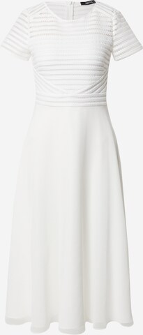 SWING Dress in White: front