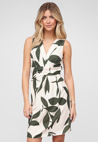 Cloud5ive Kleid in Grün: Vorderseite