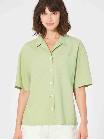 HempAge Blouse in Green: front