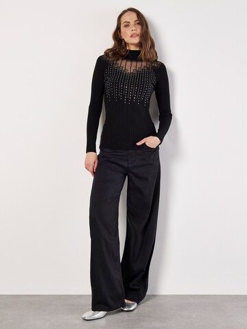 Pull-over ' ' Apricot en noir : devant