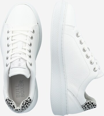 BULLBOXER Sneakers in White