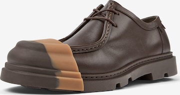 Chaussure à lacets 'Junction' CAMPER en marron : devant