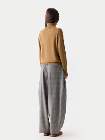 GOBI Cashmere Pullover 'Women's Timeless Cashmere Turtleneck Sweater'‌‌‌ in Beige