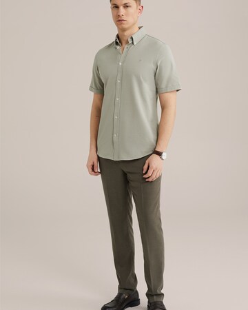 WE Fashion Slim fit Button Up Shirt in Brown