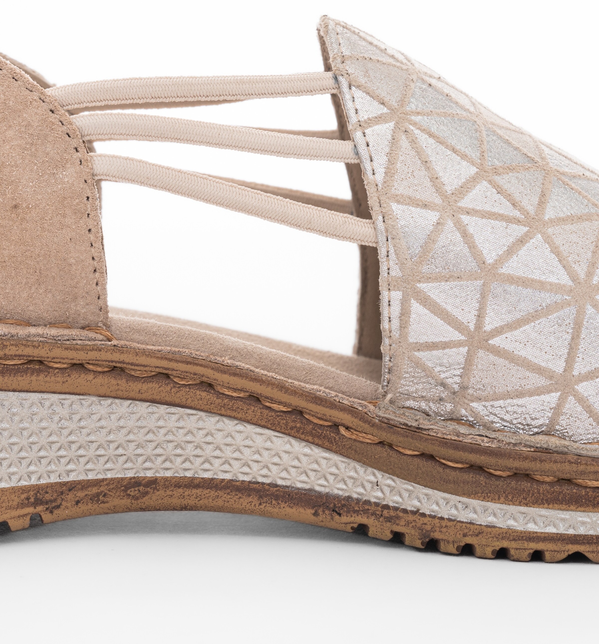 ARA Sandals 'Hawaii' in Beige
